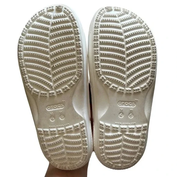 Crocs • Solarized Tie Dye Sandals - Picture 3 of 9